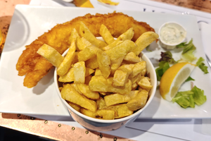 【素朴な疑問】イギリス料理「フィッシュ・アンド・チップス」って、本場ロンドンで食べてもおいしいんですか？